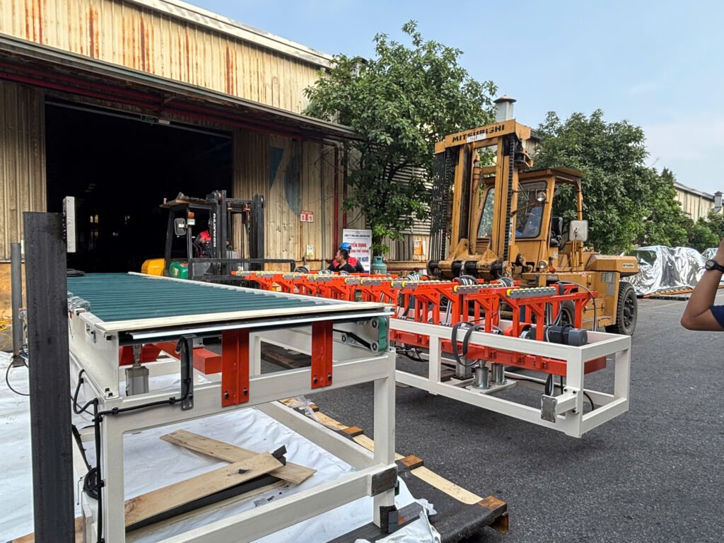 Dự án nâng hạ và vận chuyển thiết bị công nghiệp tại nhà xưởng Bắc Ninh
