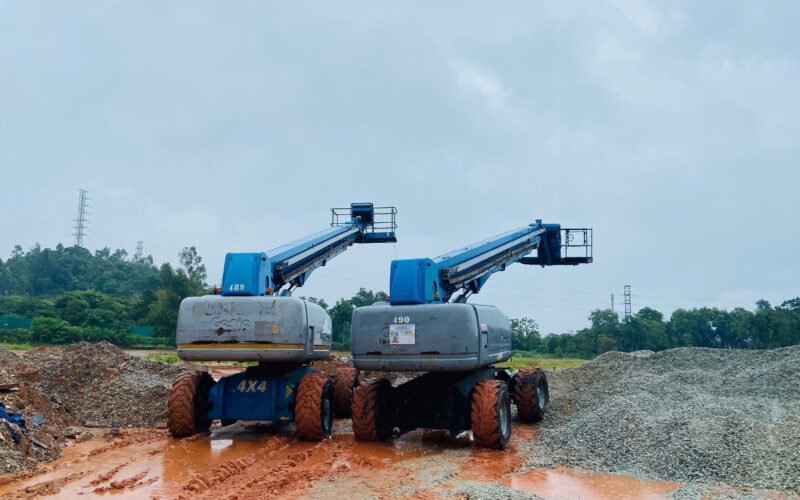 DỊCH VỤ CHO THUÊ XE NÂNG, XE CẨU TẠI SƠN LA GIÁ TỐT – UY TÍN, AN TOÀN