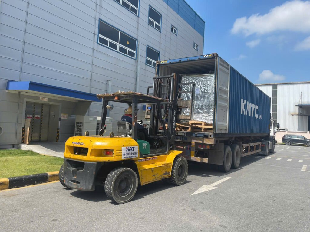 Thuê Xe Nâng Tại Hồ Chí Minh: Giải Pháp Tối Ưu Cho Doanh Nghiệp