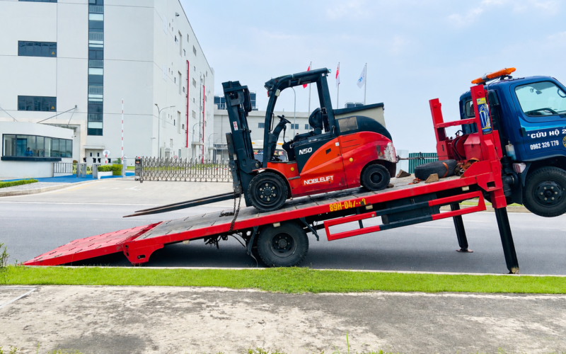 Bảng Giá Cho Thuê Xe Nâng Tại TP.HCM Uy Tín, Giá Rẻ