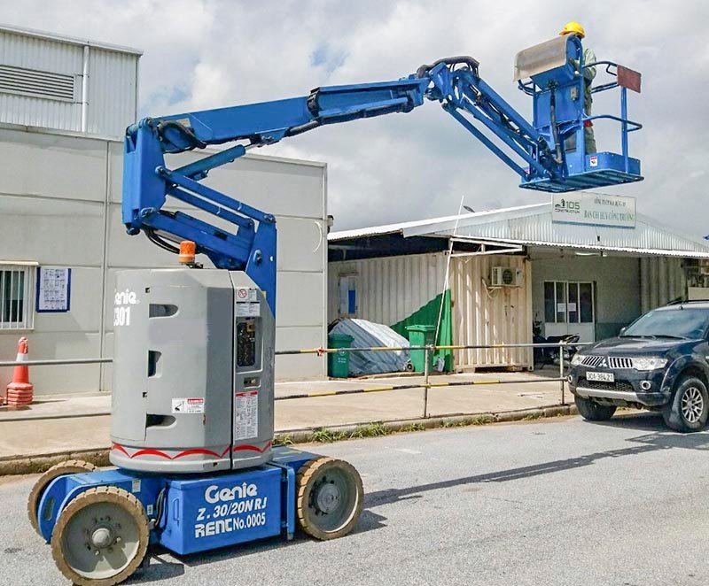 Xe nâng người boom 11m