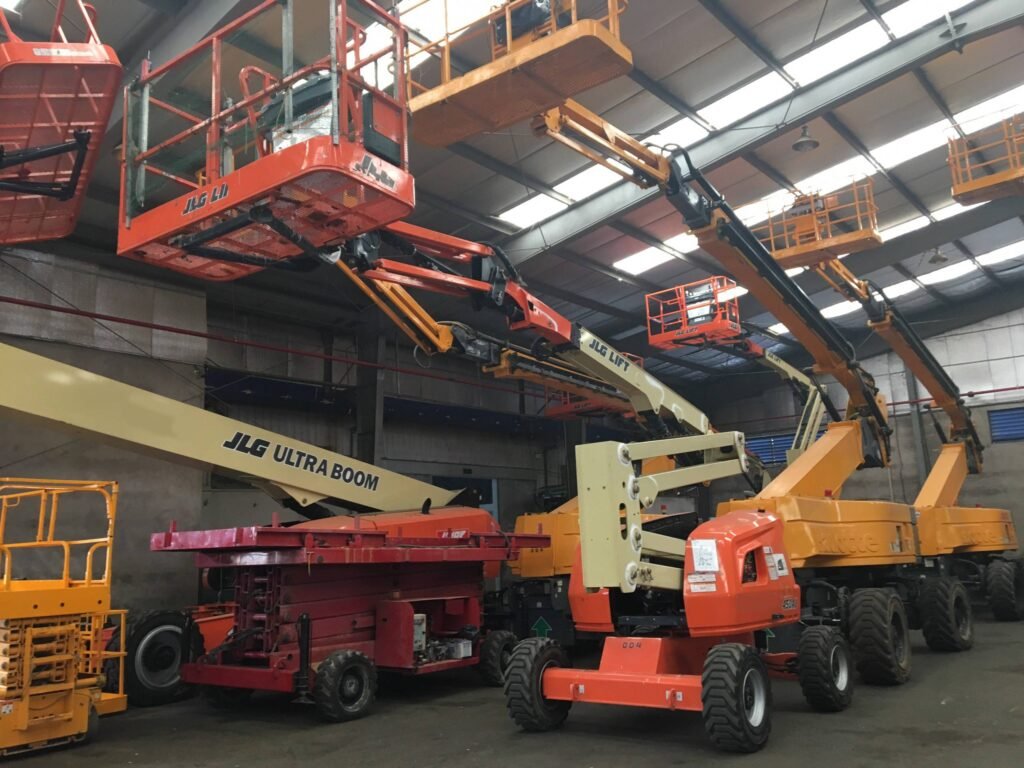 Xe Nâng & Xe Cẩu Chuyên Nghiệp Tại Cần Thơ – Giải Pháp Thi Công Tối Ưu Cùng DML Việt Nam