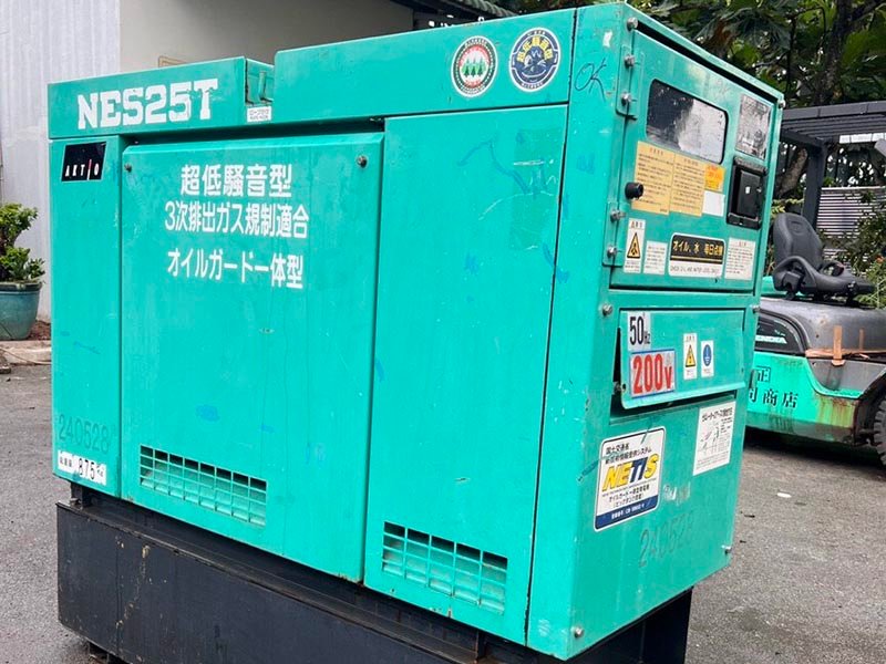 Máy phát điện